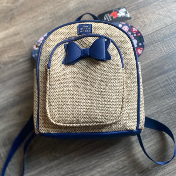 Disney Minnie Mouse mini backpack with two pockets and floral printed ears w/bow - Picture 7 of 14